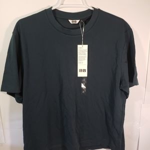 NWT Cotton Green Uniqlo T-shirt Medium Women's Shirt Top